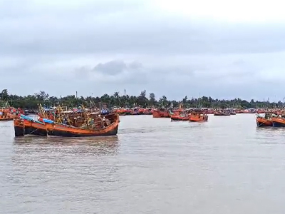 সমুদ্রে নিখোঁজ ৩৯ মৎস্যজীবী, তল্লাশি জারি উপকূল রক্ষীদের